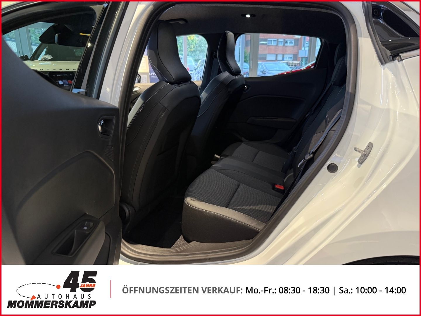 Mitsubishi Colt Innenraum Rücksitze mit schwarzer Polsterung