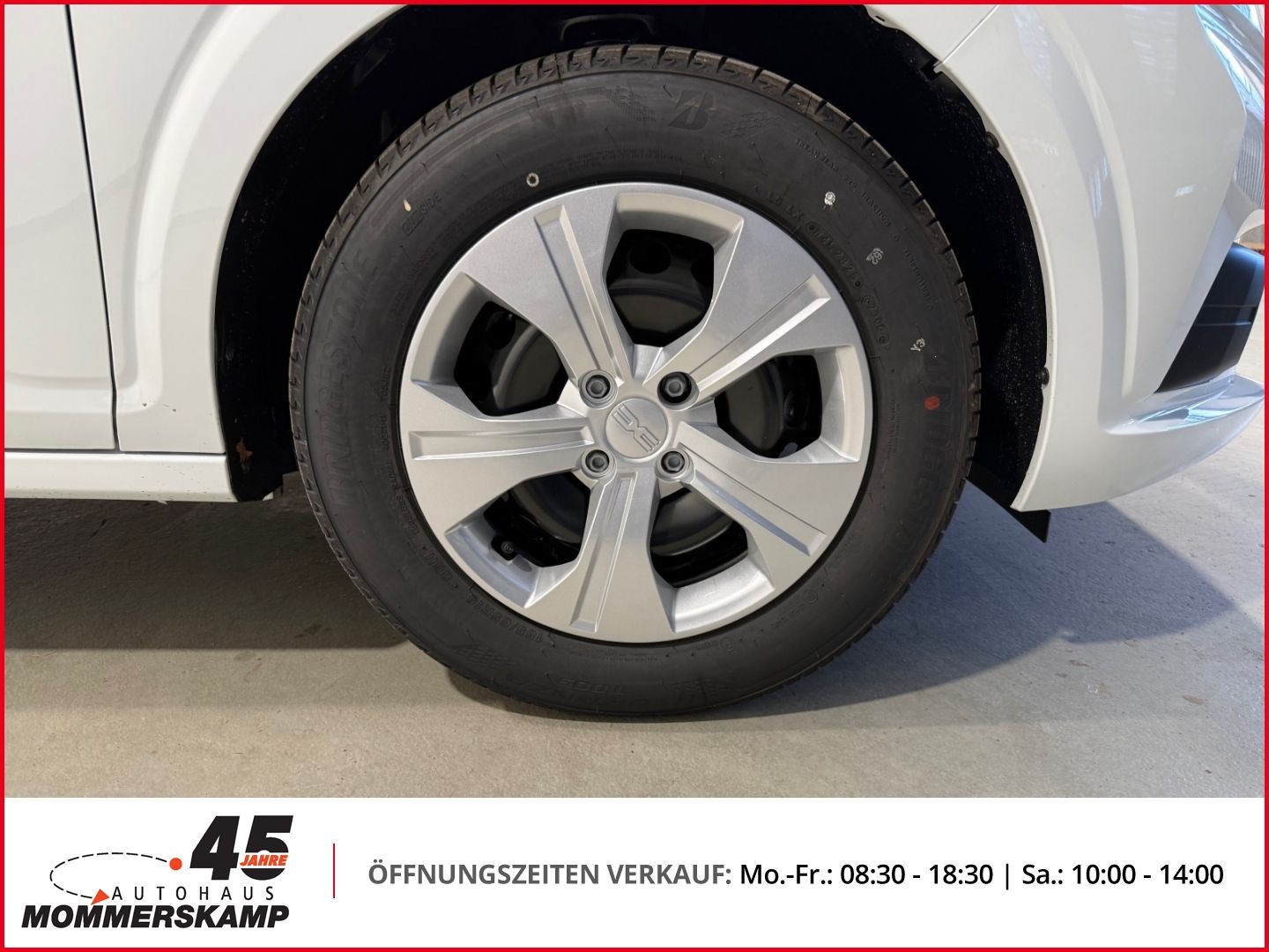 Dacia Sandero - Bild 12 von 17
