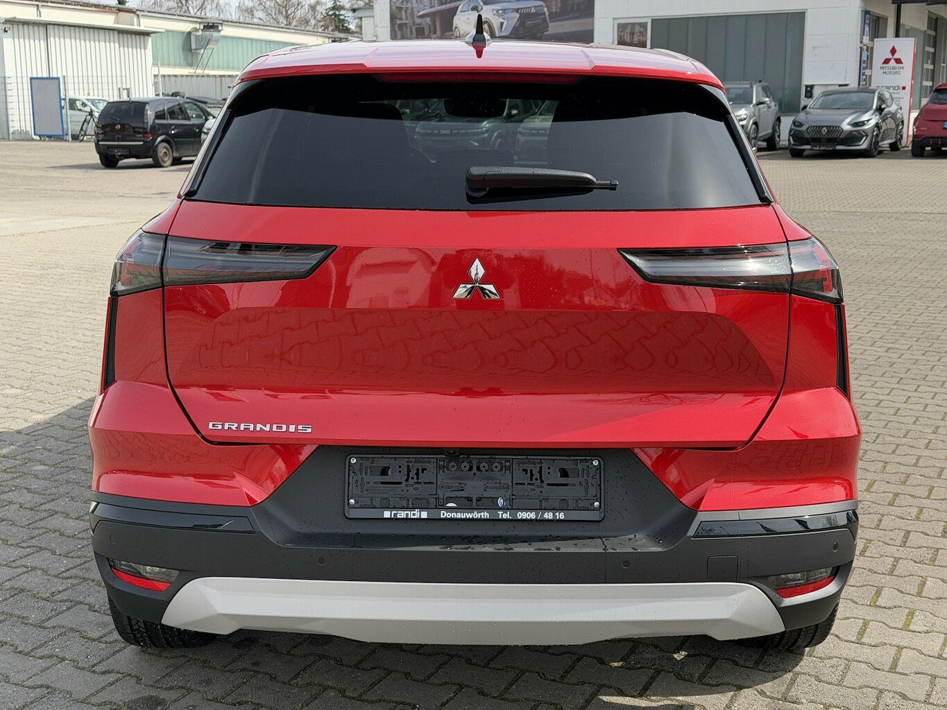 Mitsubishi Grandis - Bild 7 von 15