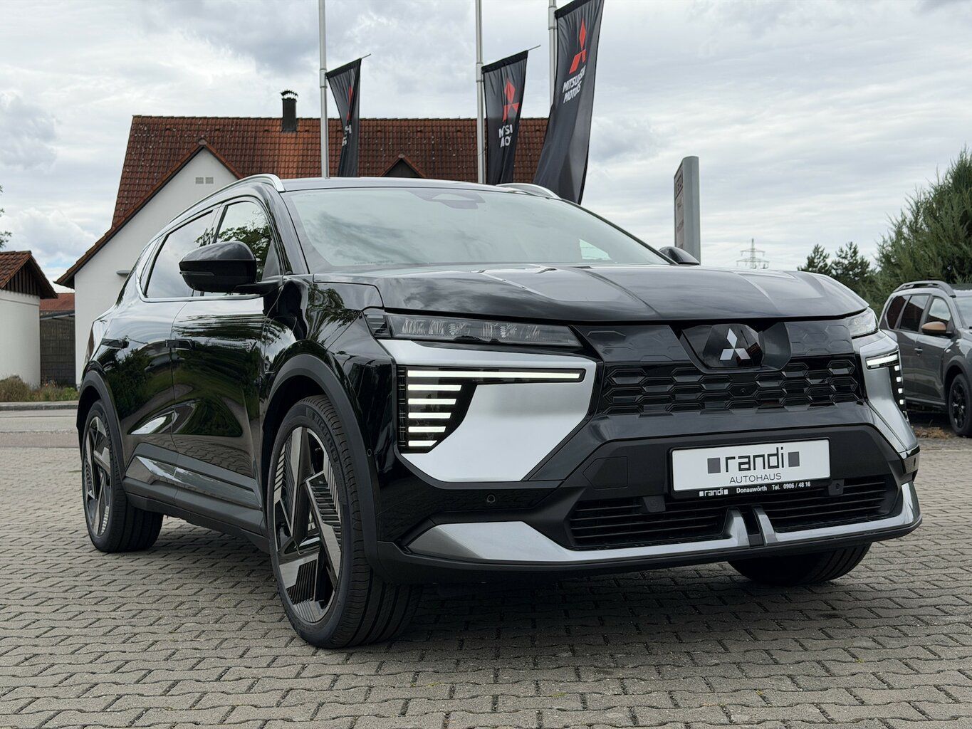 Mitsubishi Eclipse Cross - Bild 1 von 15