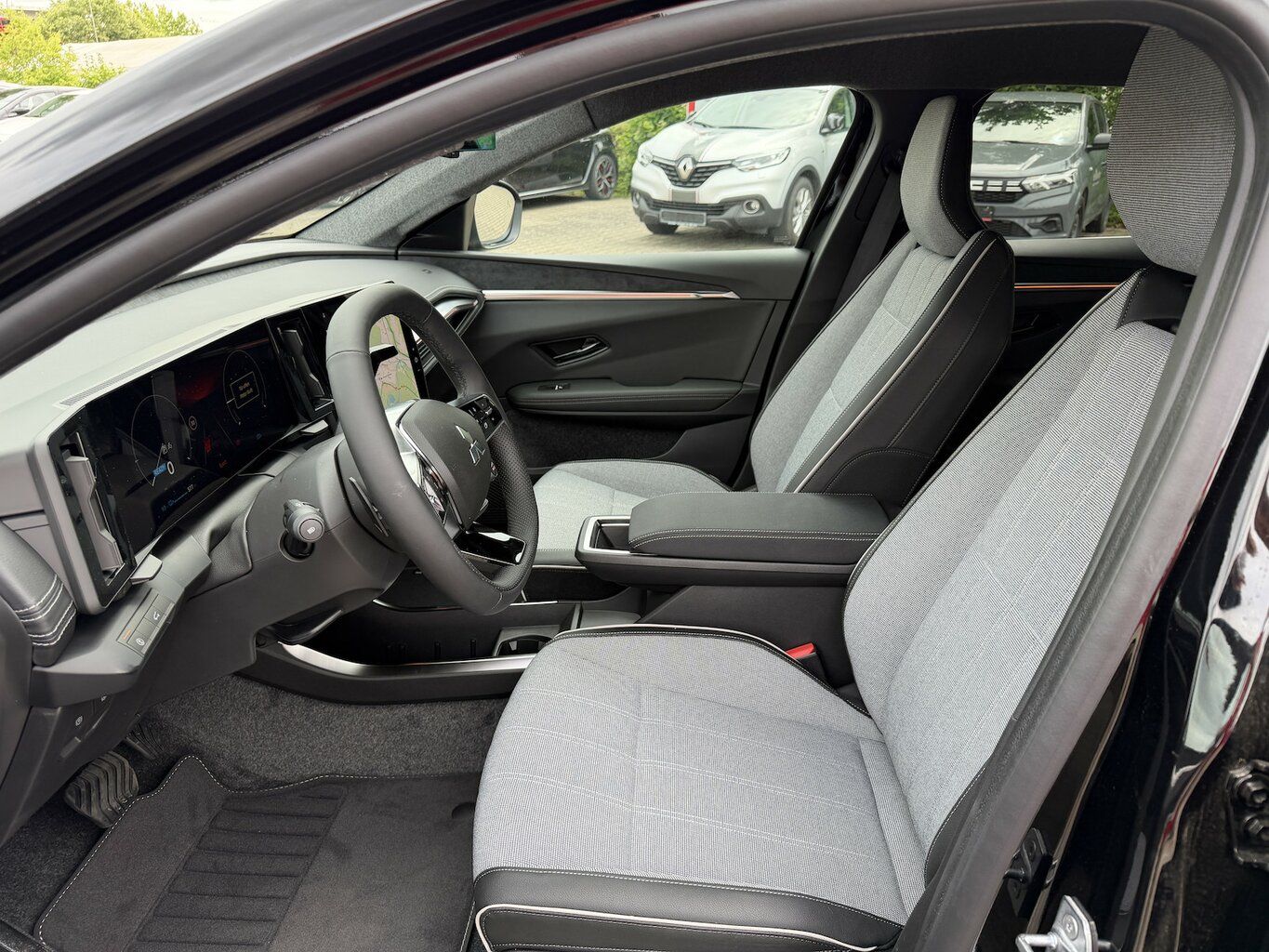 Mitsubishi Eclipse Cross - Bild 14 von 15