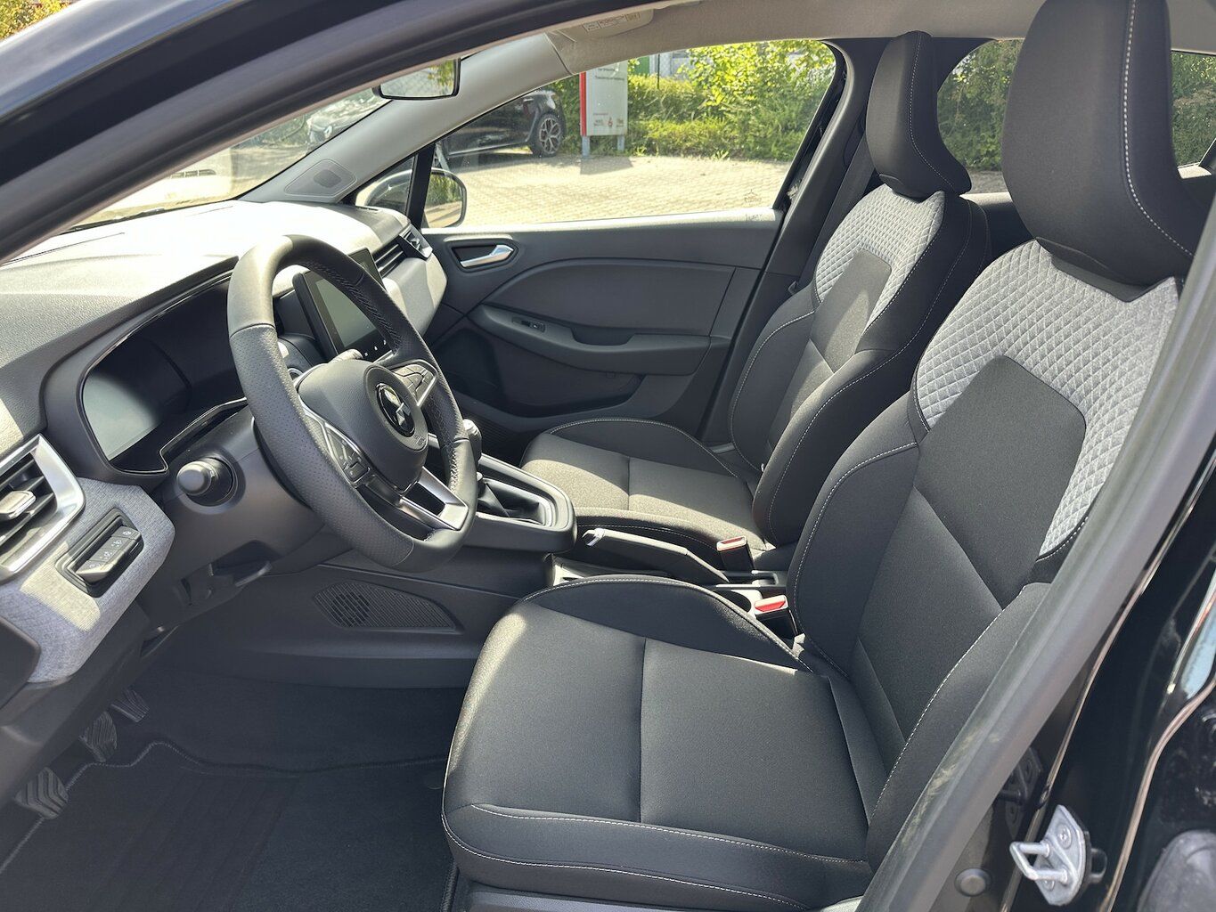 Mitsubishi Colt - Bild 14 von 15
