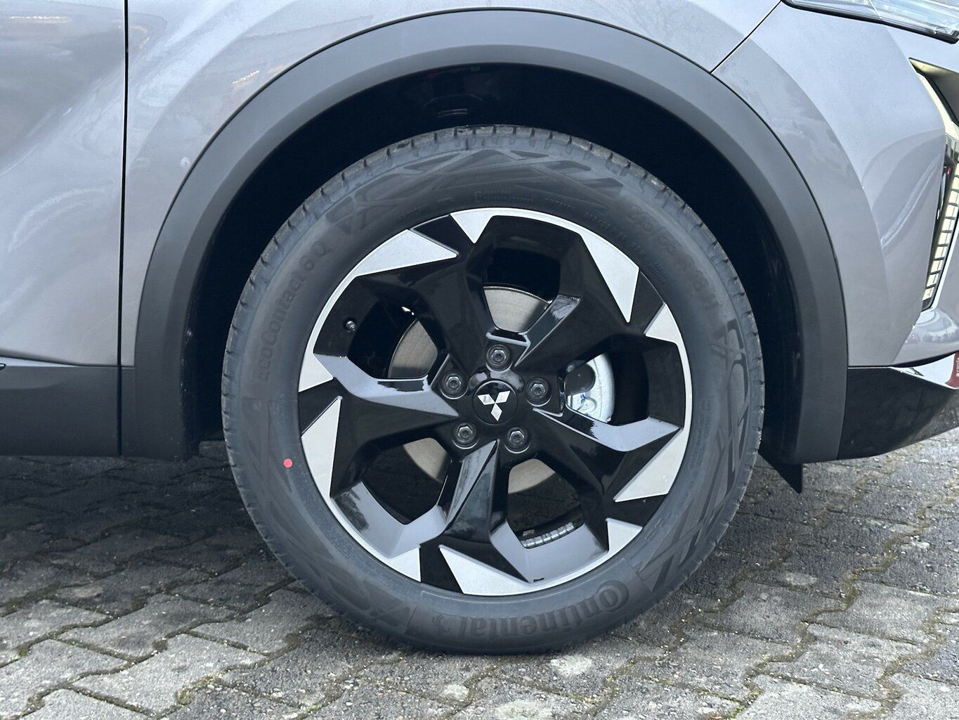 Mitsubishi Grandis - Bild 10 von 15