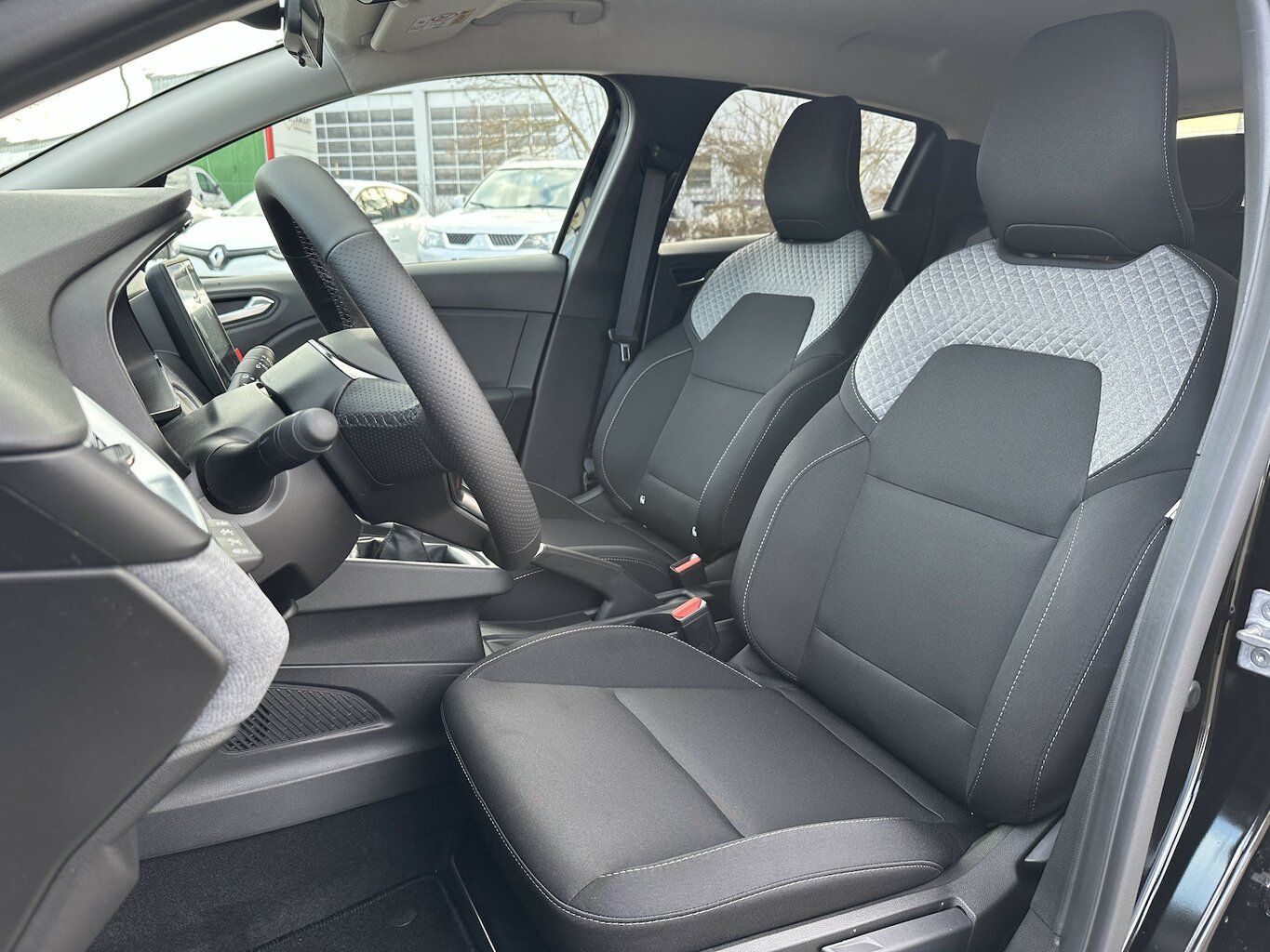 Mitsubishi Colt - Bild 15 von 15