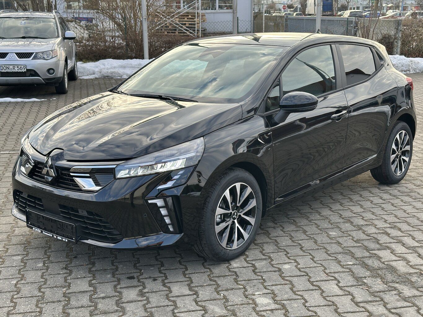 Mitsubishi Colt - Bild 4 von 15