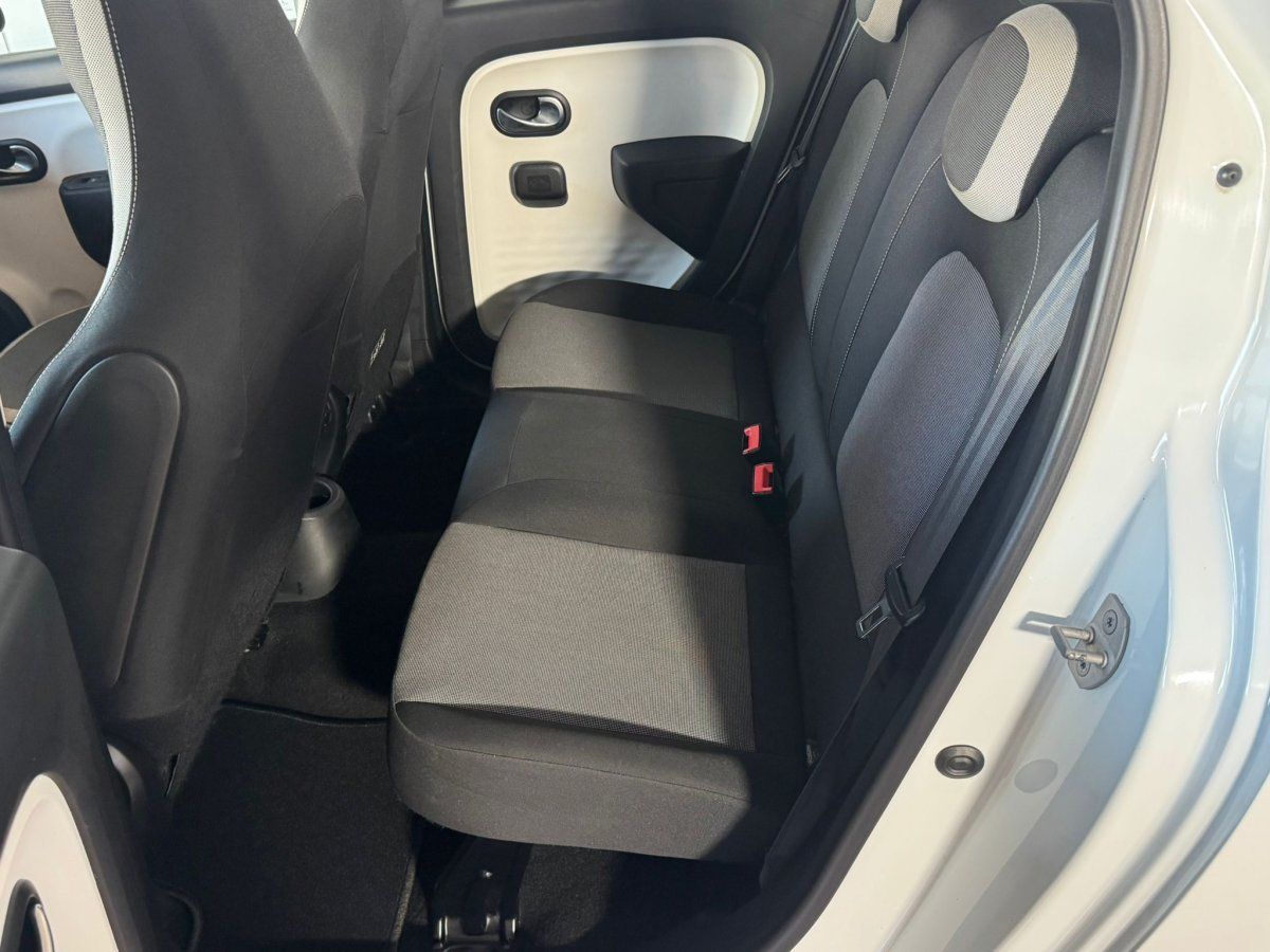 Renault Twingo - Bild 12 von 15