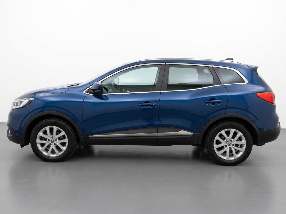Renault Kadjar blau Seitenansicht Studioaufnahme Gebrauchtwagen