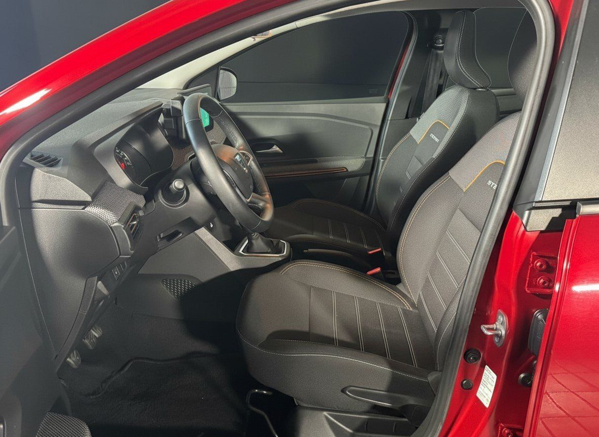 Dacia Sandero - Bild 14 von 15