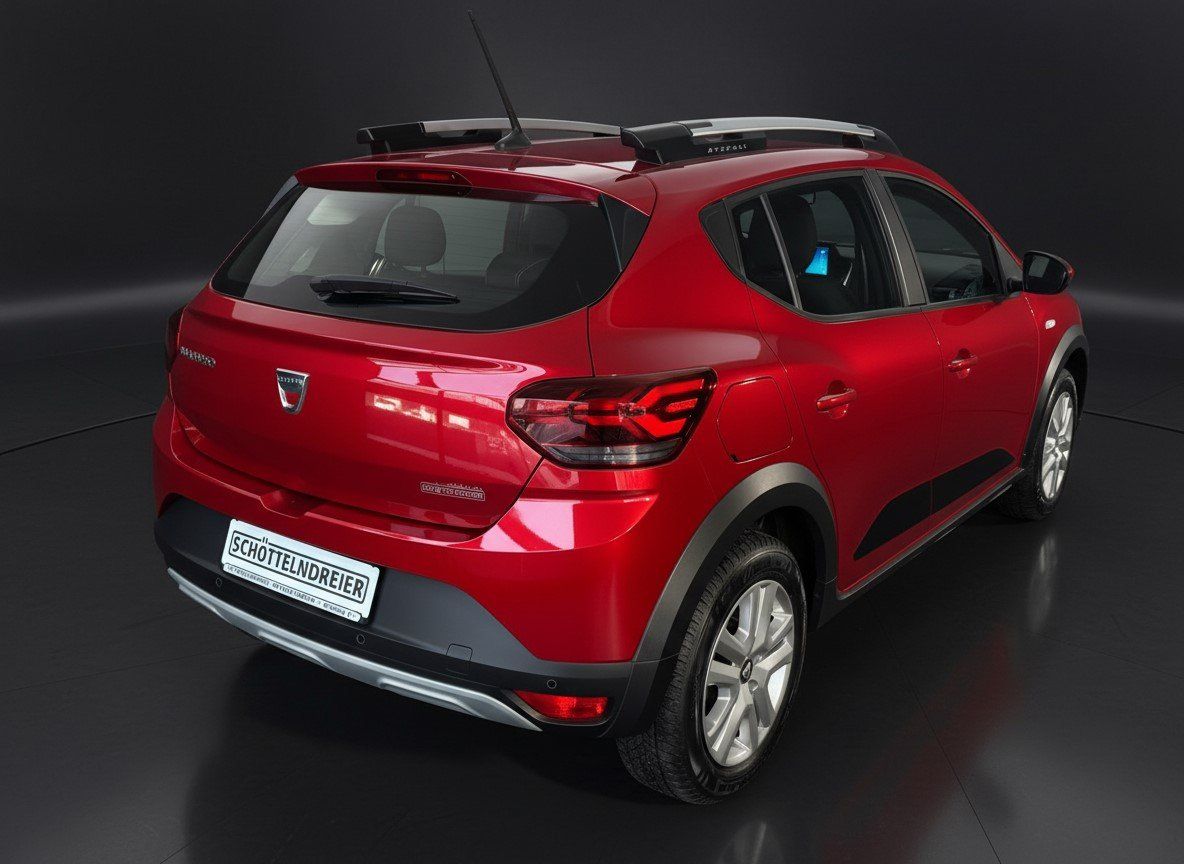 Dacia Sandero - Bild 8 von 15
