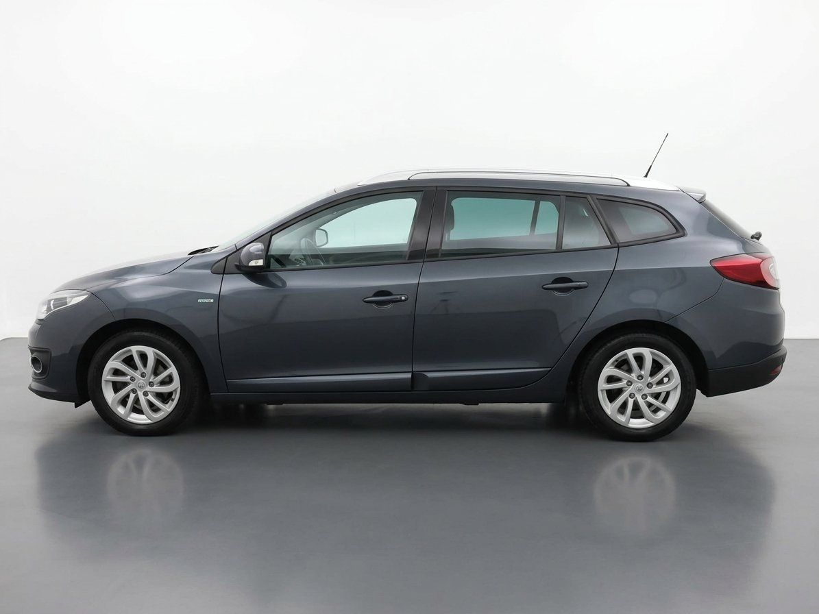 Renault Megane Grandtour Kombi in Grau, Seitenansicht