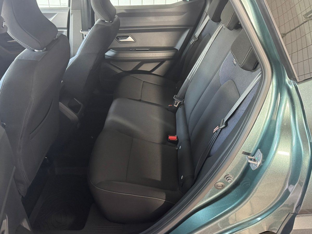 Dacia Duster - Bild 11 von 15