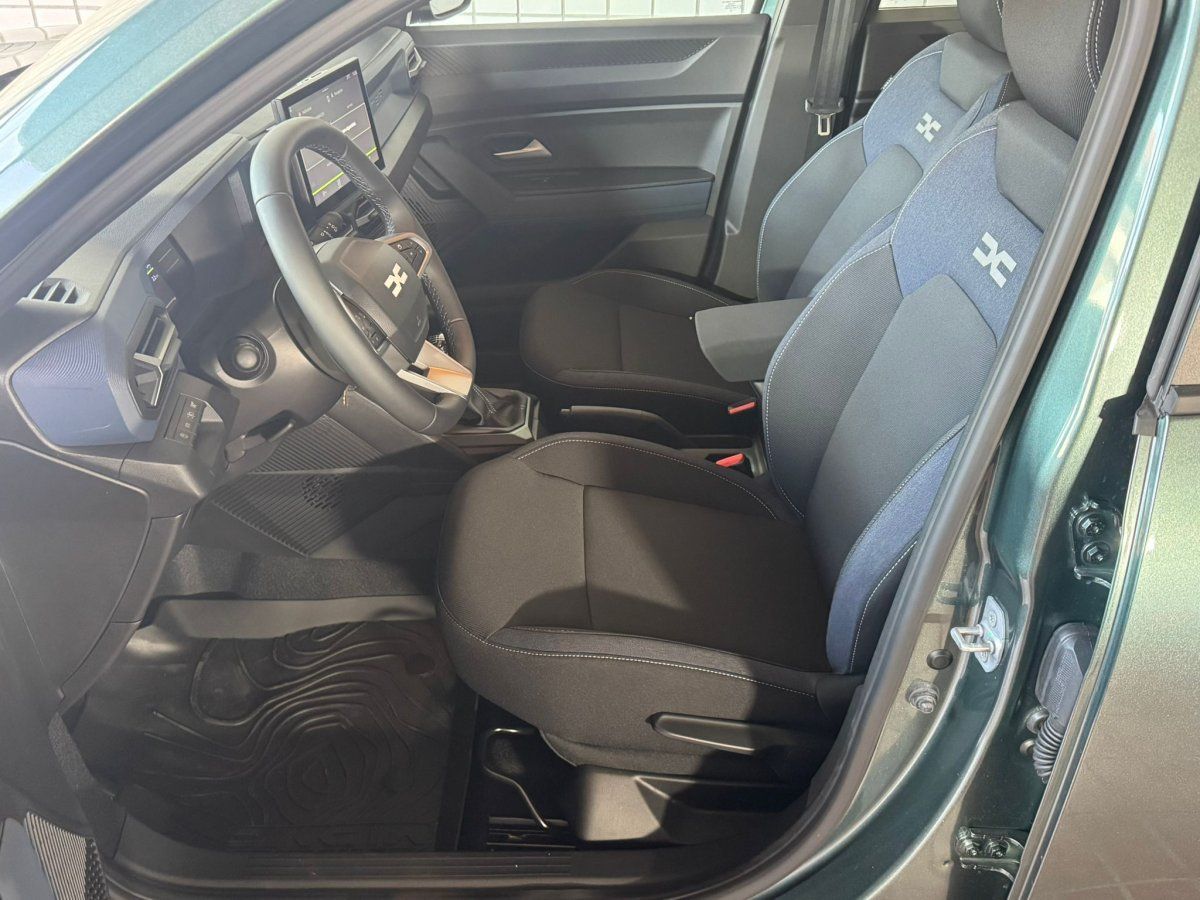 Dacia Duster - Bild 8 von 15