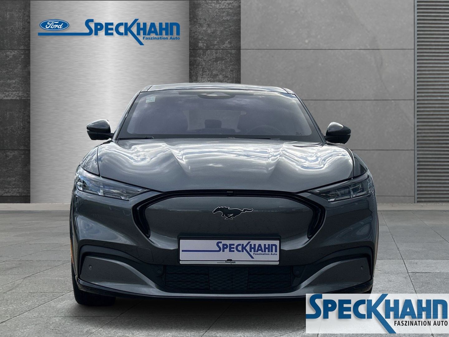 Ford Mustang Mach-E - Bild 6 von 15
