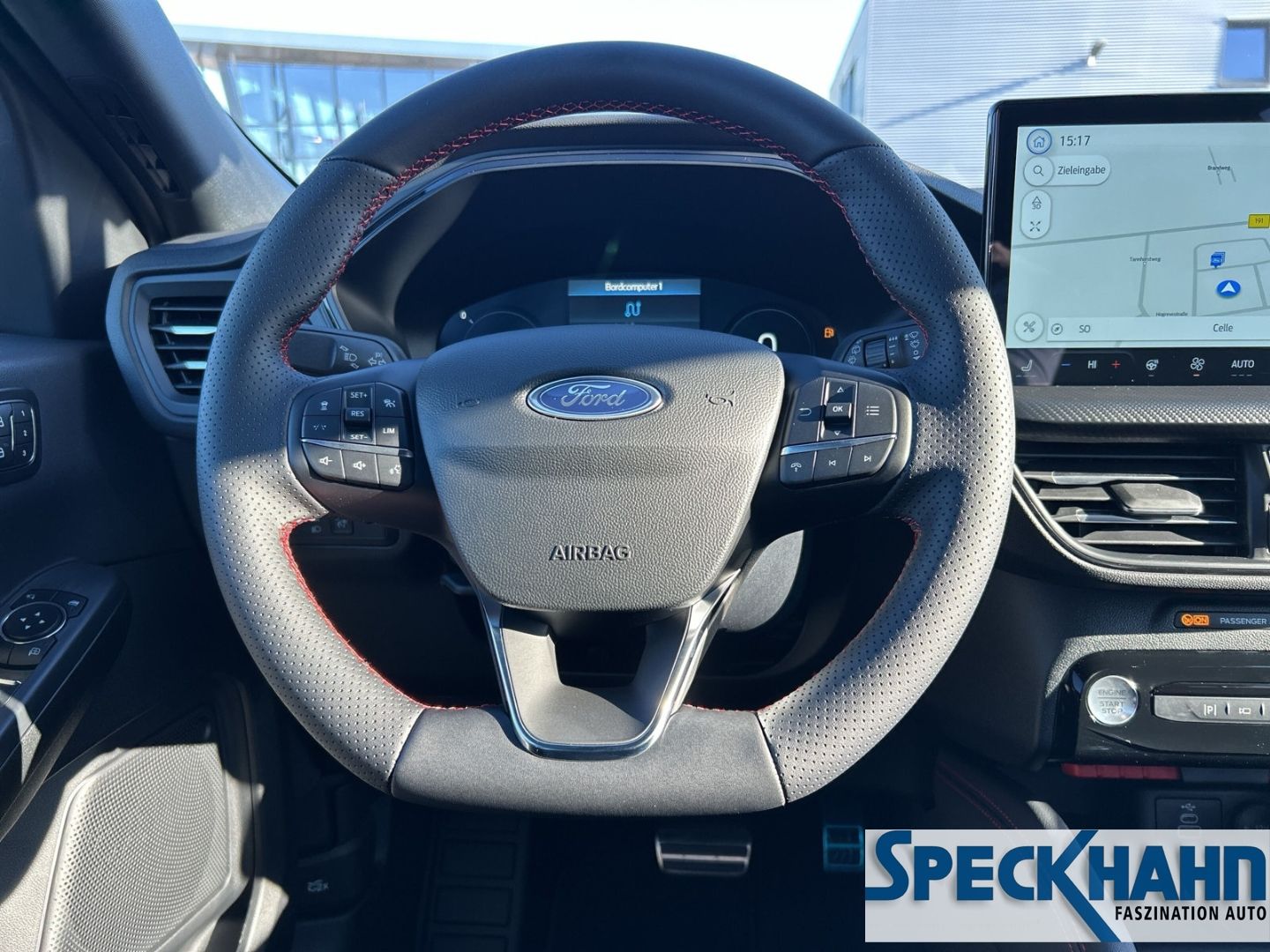 Ford Kuga - Bild 15 von 15