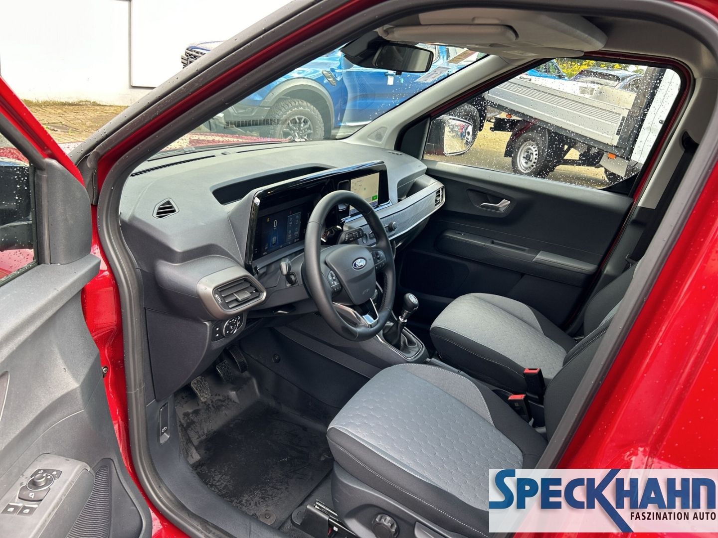 Ford Transit Courier Limited 1.5 EcoBlue Kamera Navi PDCv+h - Bild 10 von 20