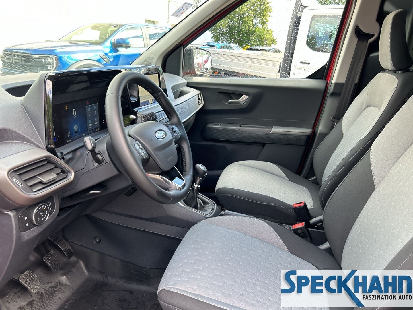 Ford Transit Courier Limited 1.5 EcoBlue Kamera Navi PDCv+h - Bild 11 von 20