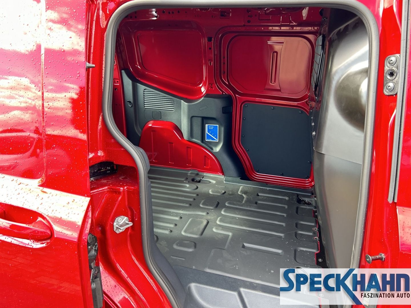 Ford Transit Courier Limited 1.5 EcoBlue Kamera Navi PDCv+h - Bild 13 von 20