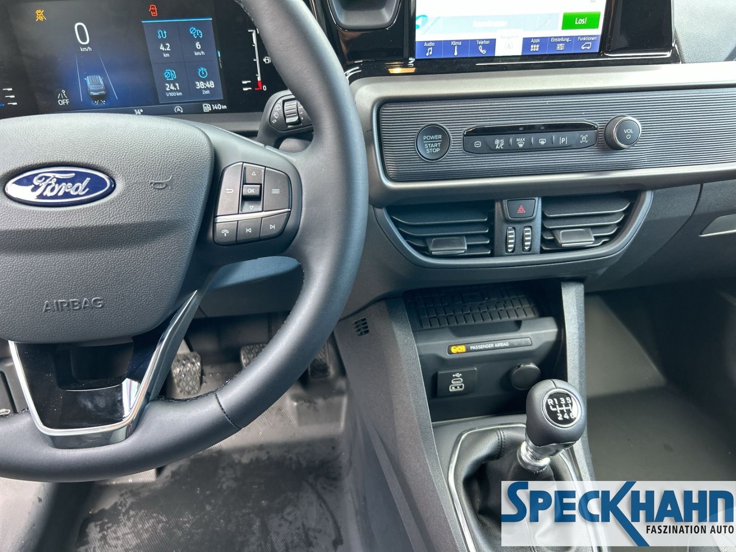 Ford Transit Courier Limited 1.5 EcoBlue Kamera Navi PDCv+h - Bild 18 von 20