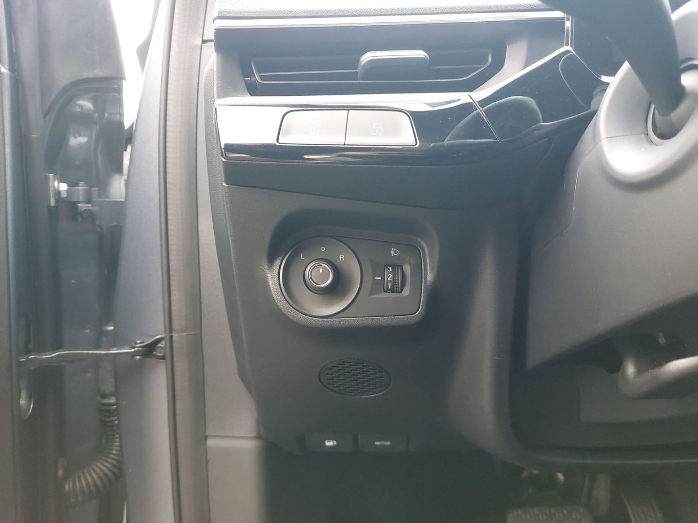 MG MG3 1.5 Hybrid+ Standard Kamera ACC PDC Klima BT - Bild 18 von 20