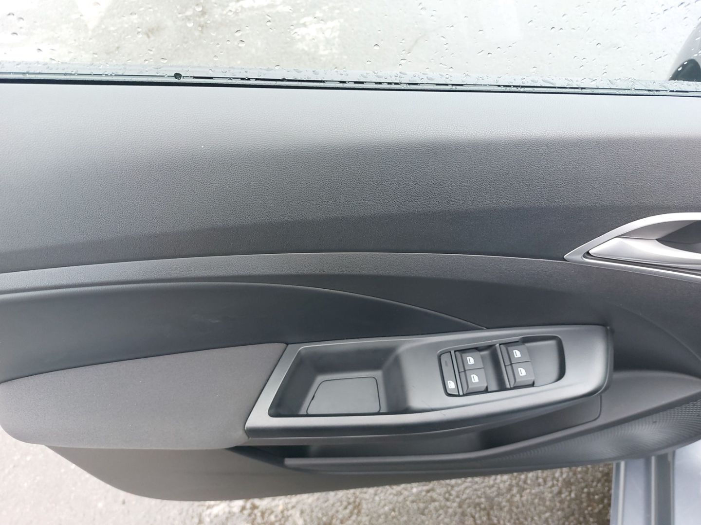 MG MG3 1.5 Hybrid+ Standard Kamera ACC PDC Klima BT - Bild 19 von 20