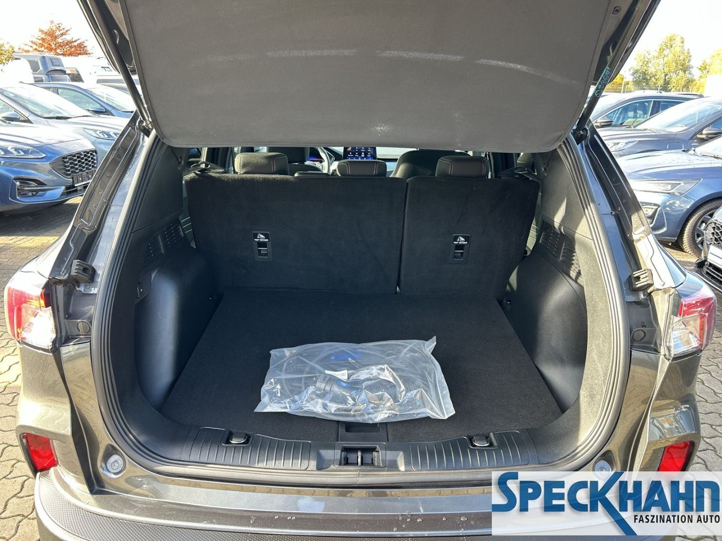 Ford Kuga Plug-In Hybrid Titanium Kameras Winter-Paket adapt.Tempomat - Bild 9 von 20