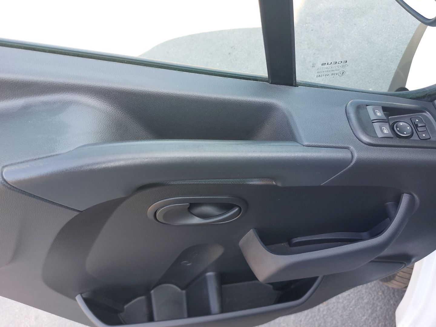 Renault Master III Kasten L2H2 3,3t AHK Kamera Holzboden - Bild 20 von 20