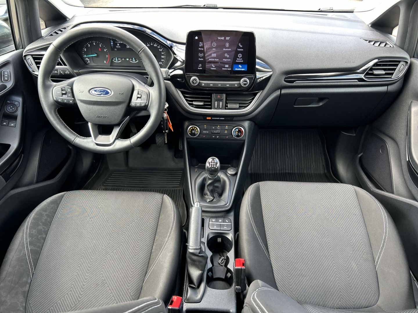 Ford Fiesta - Bild 14 von 15