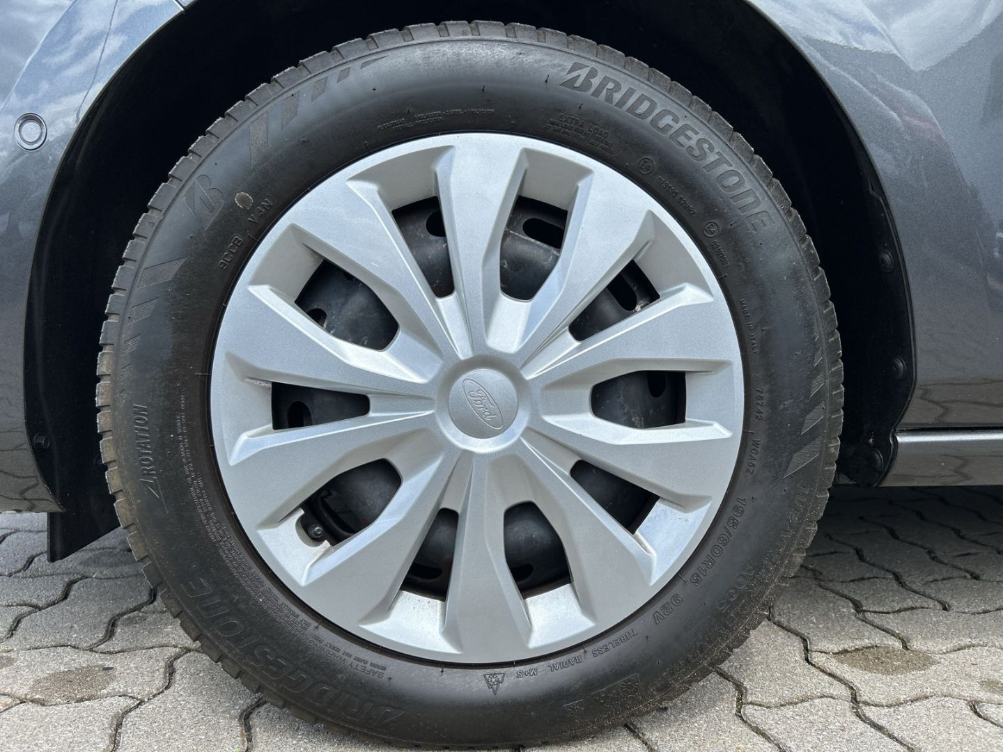 Ford Fiesta - Bild 8 von 15