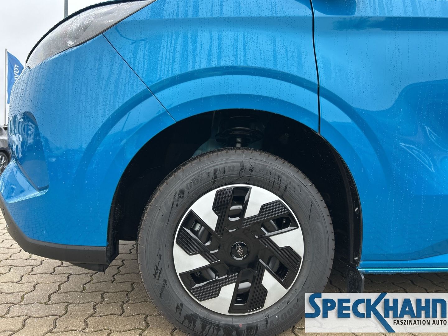 Ford Transit Custom Kombi E 340L1 RWD Trend Elektro el.AHK 9sitzer - Bild 8 von 20