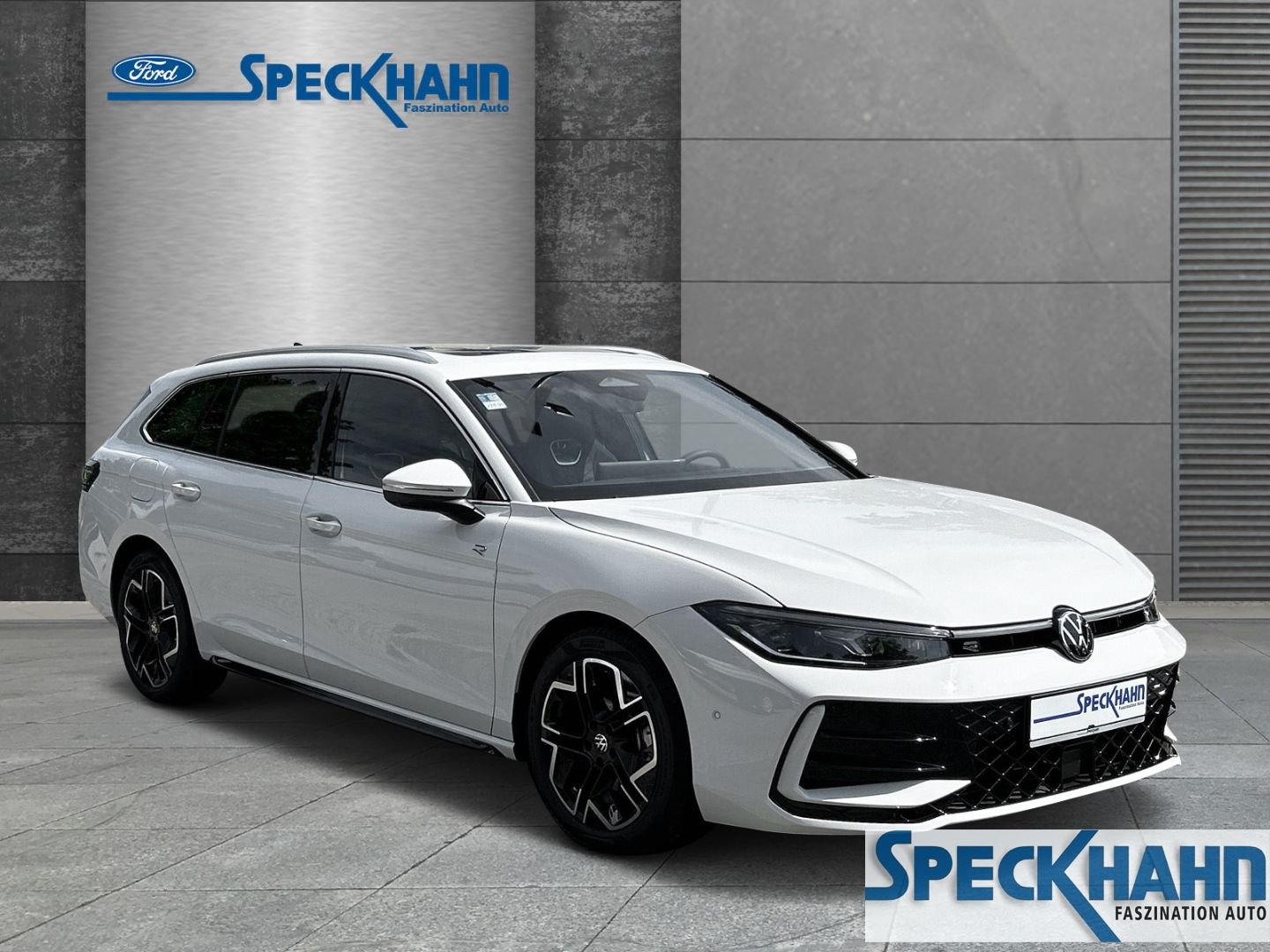 Volkswagen Passat Variant 2.0 TDI R-Line Kamera ACC HUD Panodach Navi - Bild 5 von 20