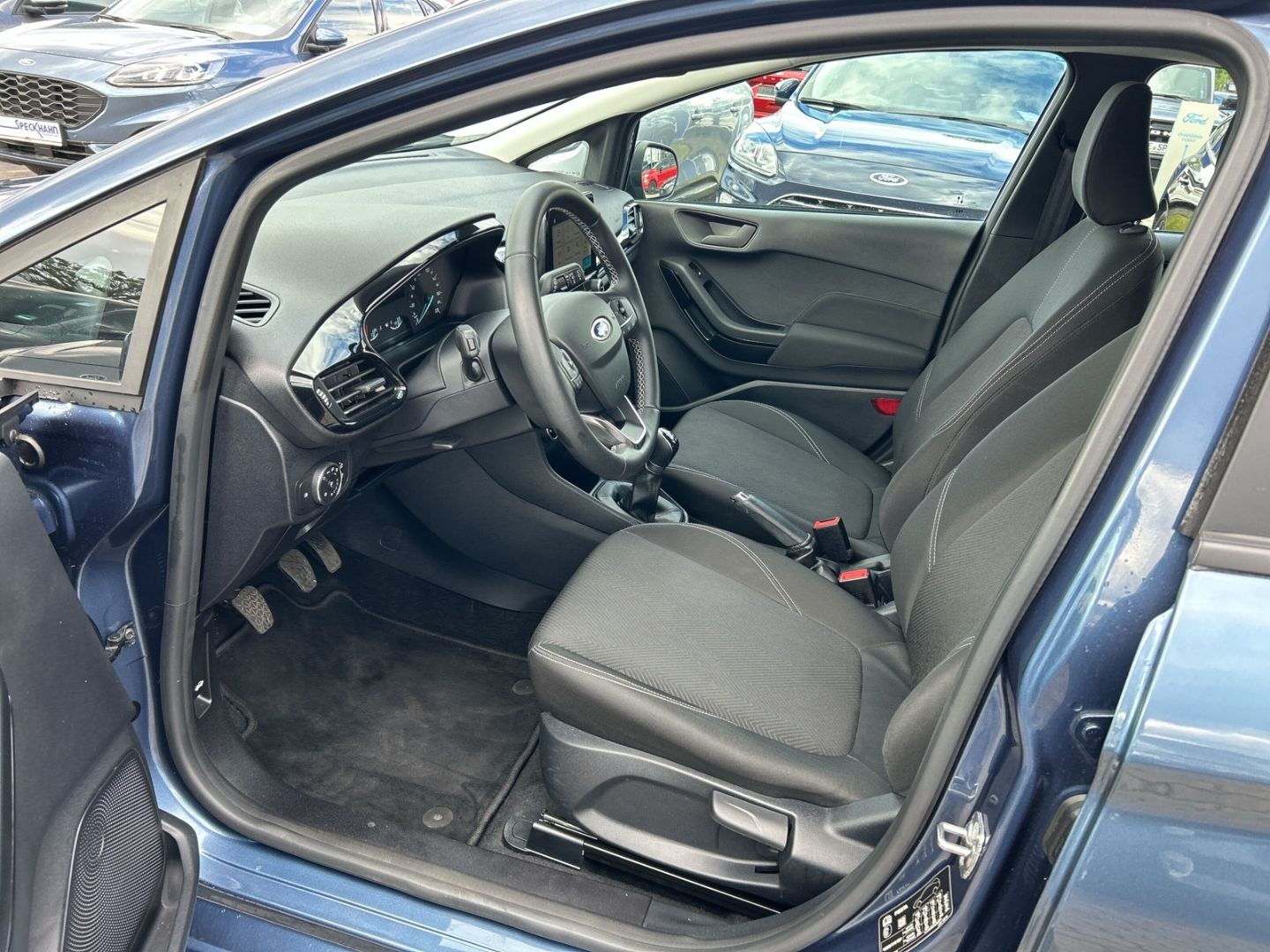 Ford Fiesta - Bild 10 von 15