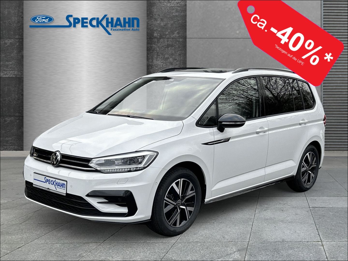 Volkswagen Touran Highline 2.0 TDI 7 Sitzer el.Panodach R-Line-Paket - Bild 1 von 20