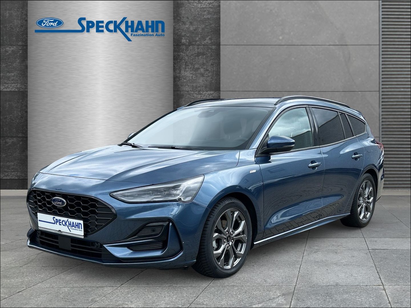 Ford Focus Turnier ST-Line 1.0 EcoBoost Mild-Hybrid AHK Navi LED - Bild 1 von 20