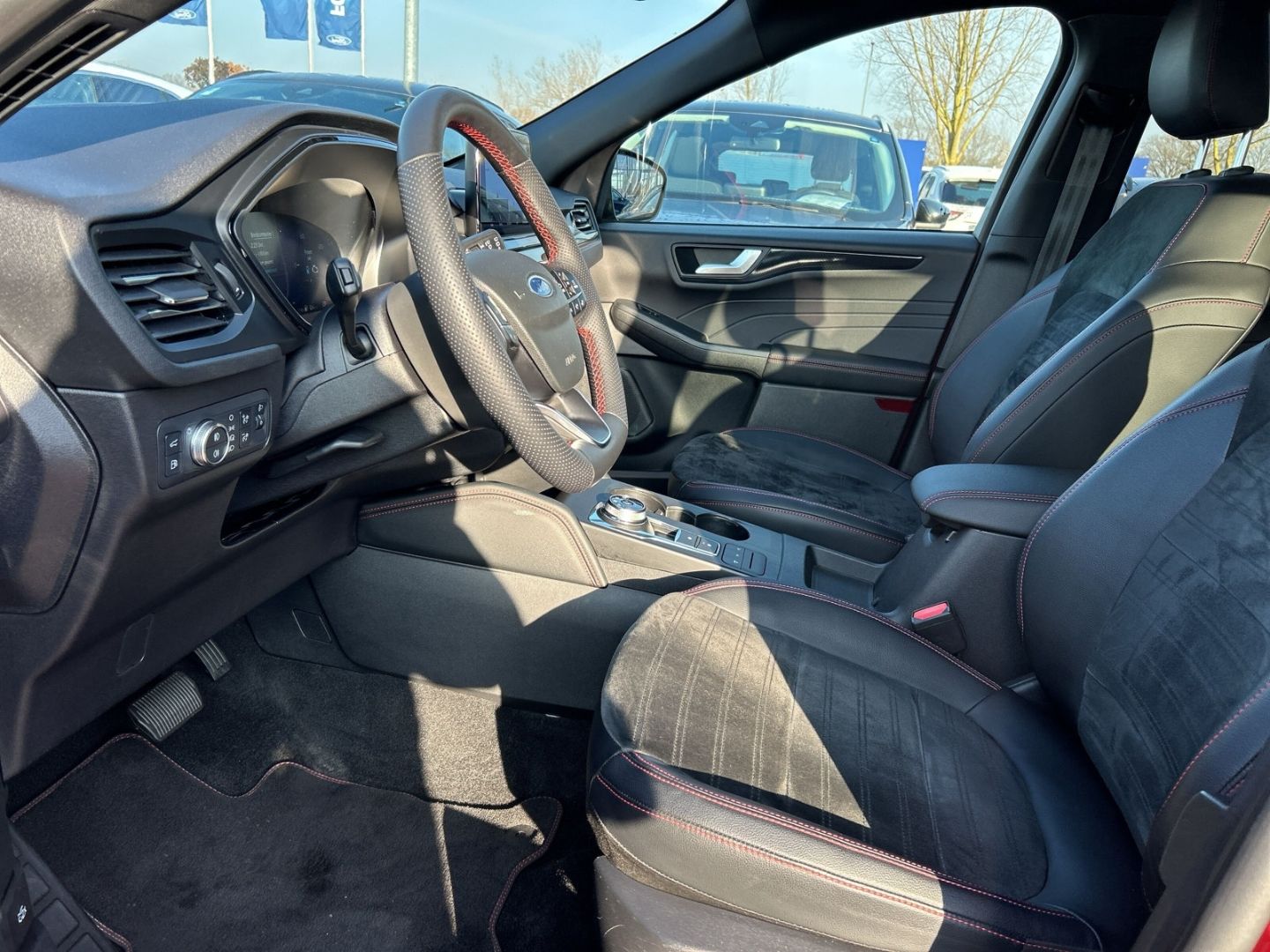 Ford Kuga Plug-In Hybrid ST-Line X AHK-abnehmbar Navi Digitales Cockpit Soundsystem B & O - Bild 11 von 20