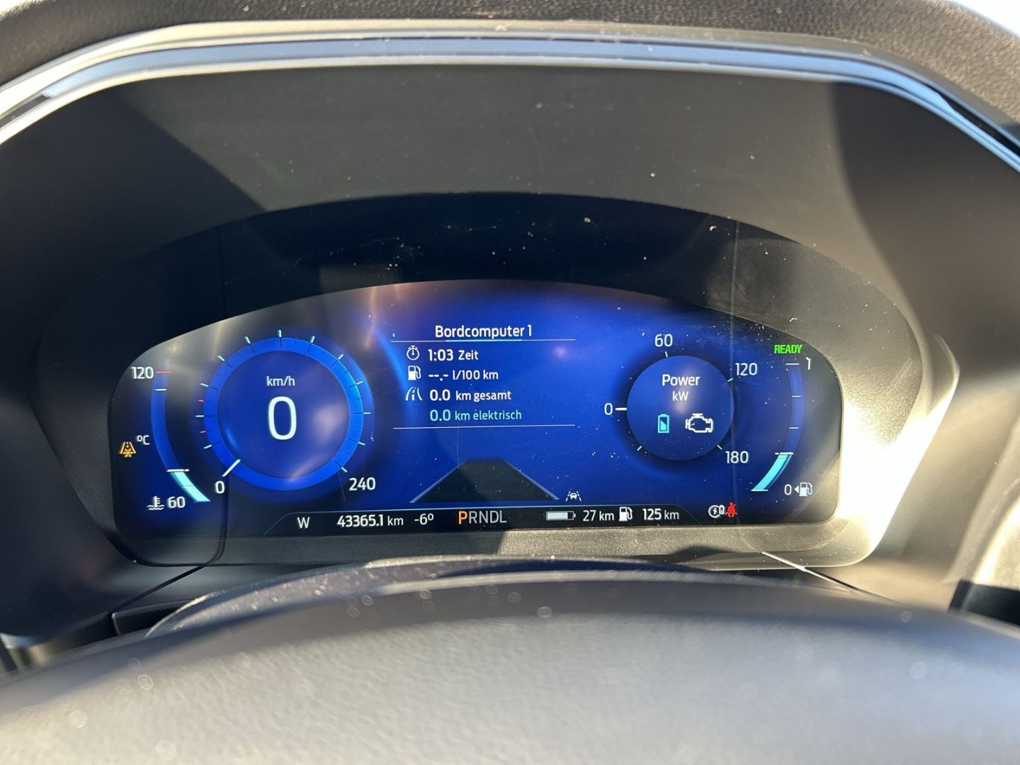 Ford Kuga Plug-In Hybrid ST-Line X AHK-abnehmbar Navi Digitales Cockpit Soundsystem B & O - Bild 16 von 20