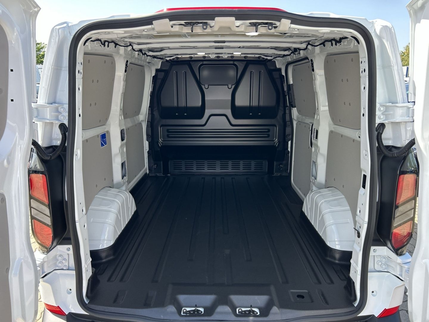 Ford Transit Custom - Bild 9 von 15