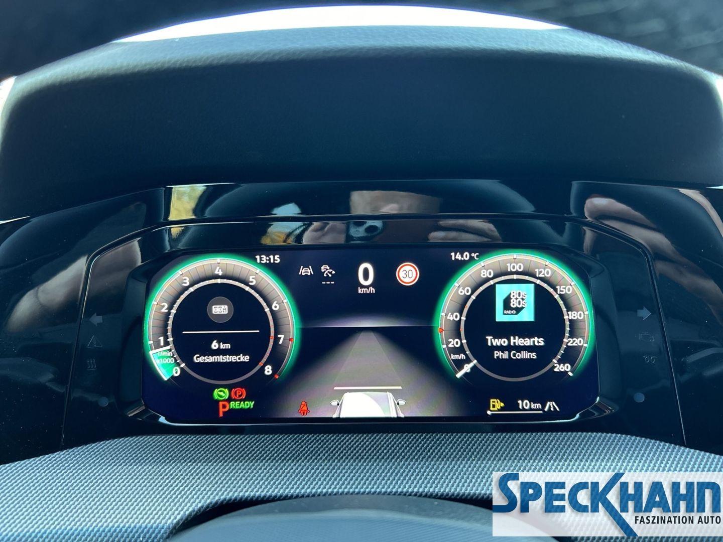Volkswagen Golf VIII Variant 1.5 eTSI 110 kW R-Line EU6e HEAD-UP-Display Abstandsregeltempomat - Bild 16 von 20