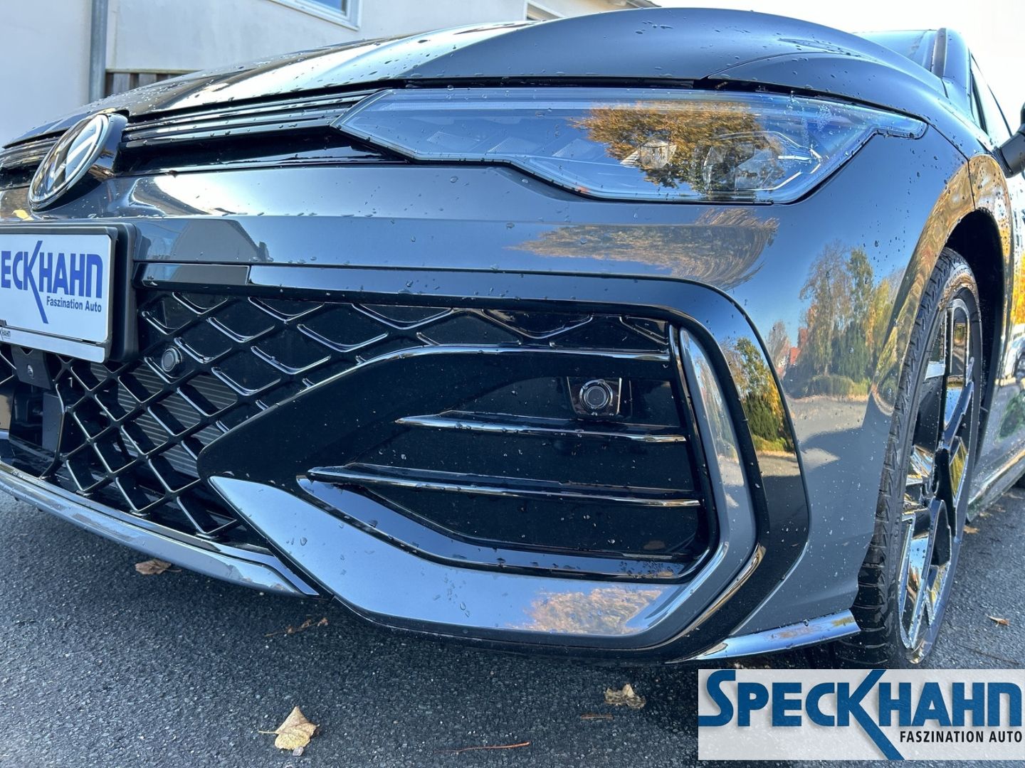 Volkswagen Golf VIII Variant 1.5 eTSI 110 kW R-Line EU6e HEAD-UP-Display Abstandsregeltempomat - Bild 7 von 20
