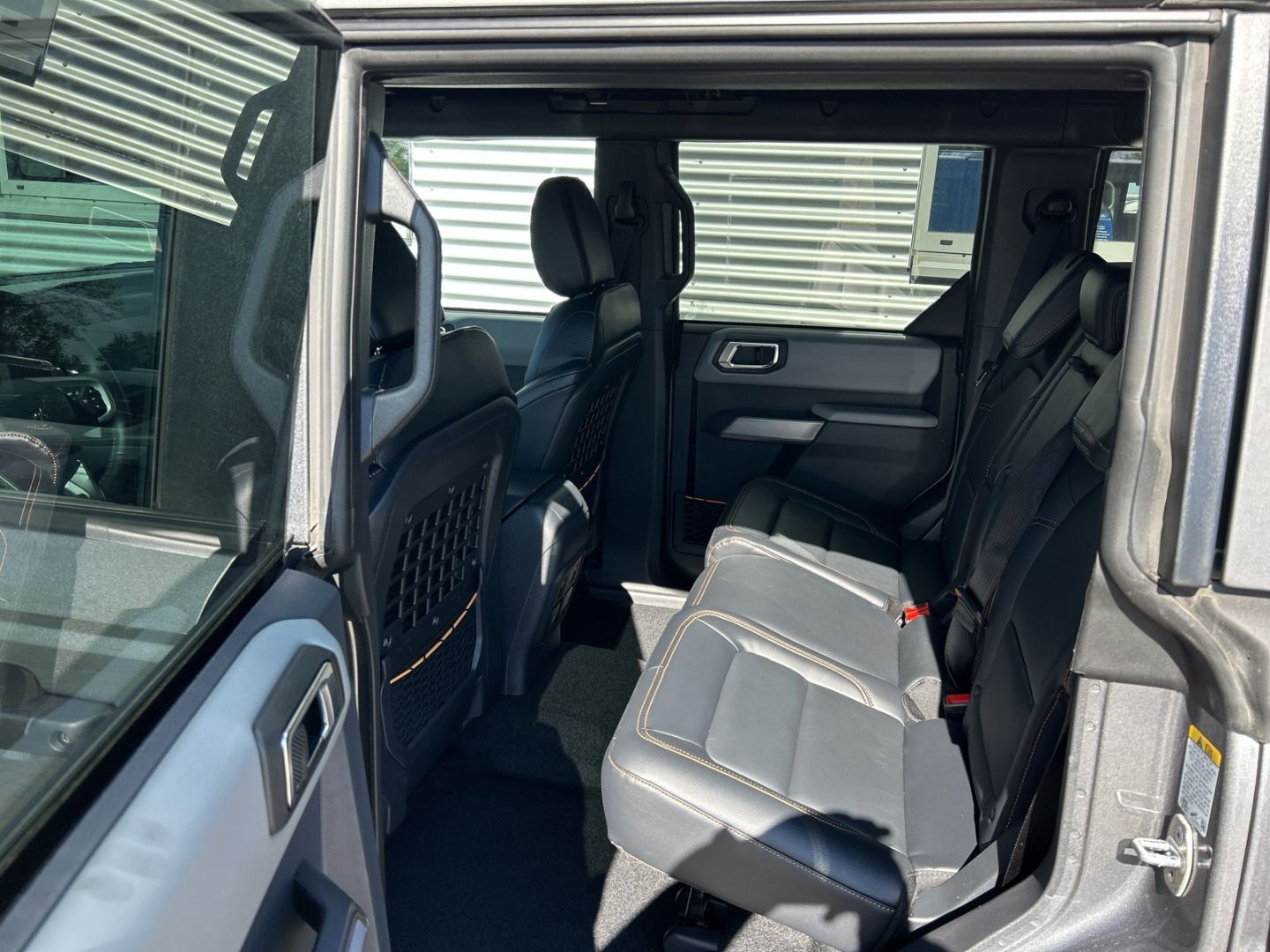 Ford Bronco - Bild 13 von 15