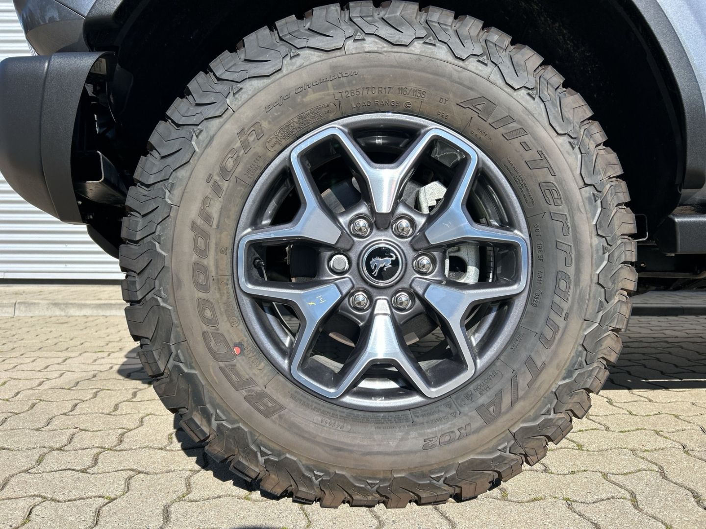 Ford Bronco - Bild 8 von 15