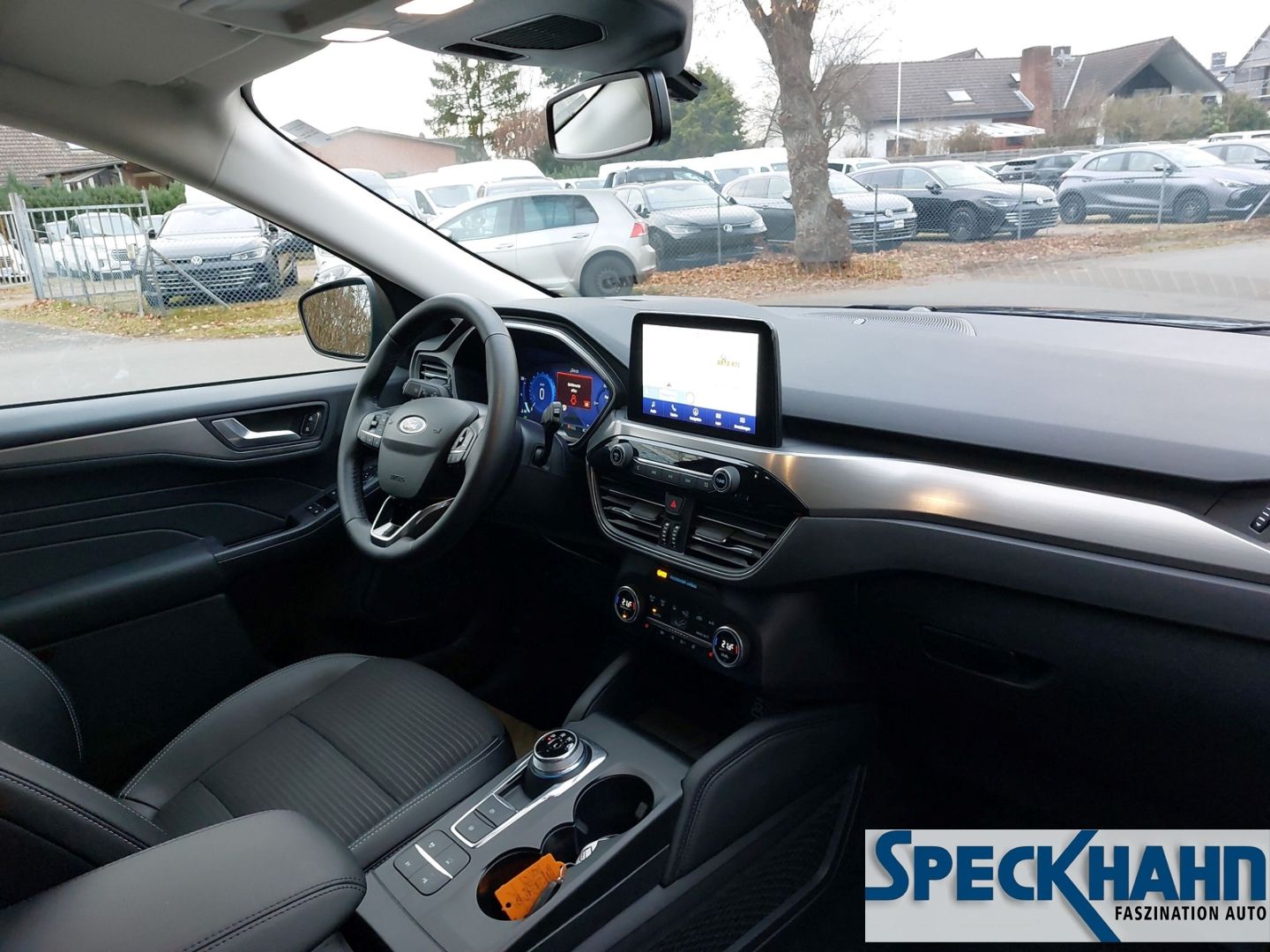 Ford Kuga - Bild 12 von 15