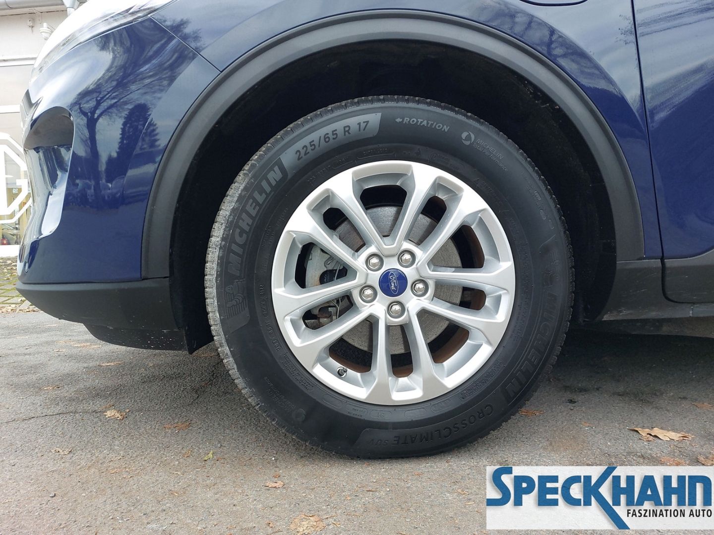 Ford Kuga - Bild 8 von 15