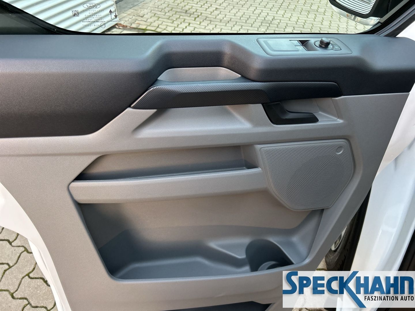 Ford Transit Custom Kasten 320 L1 Trend FWD Plug-in Hybrid Klimaaut. - Bild 20 von 20