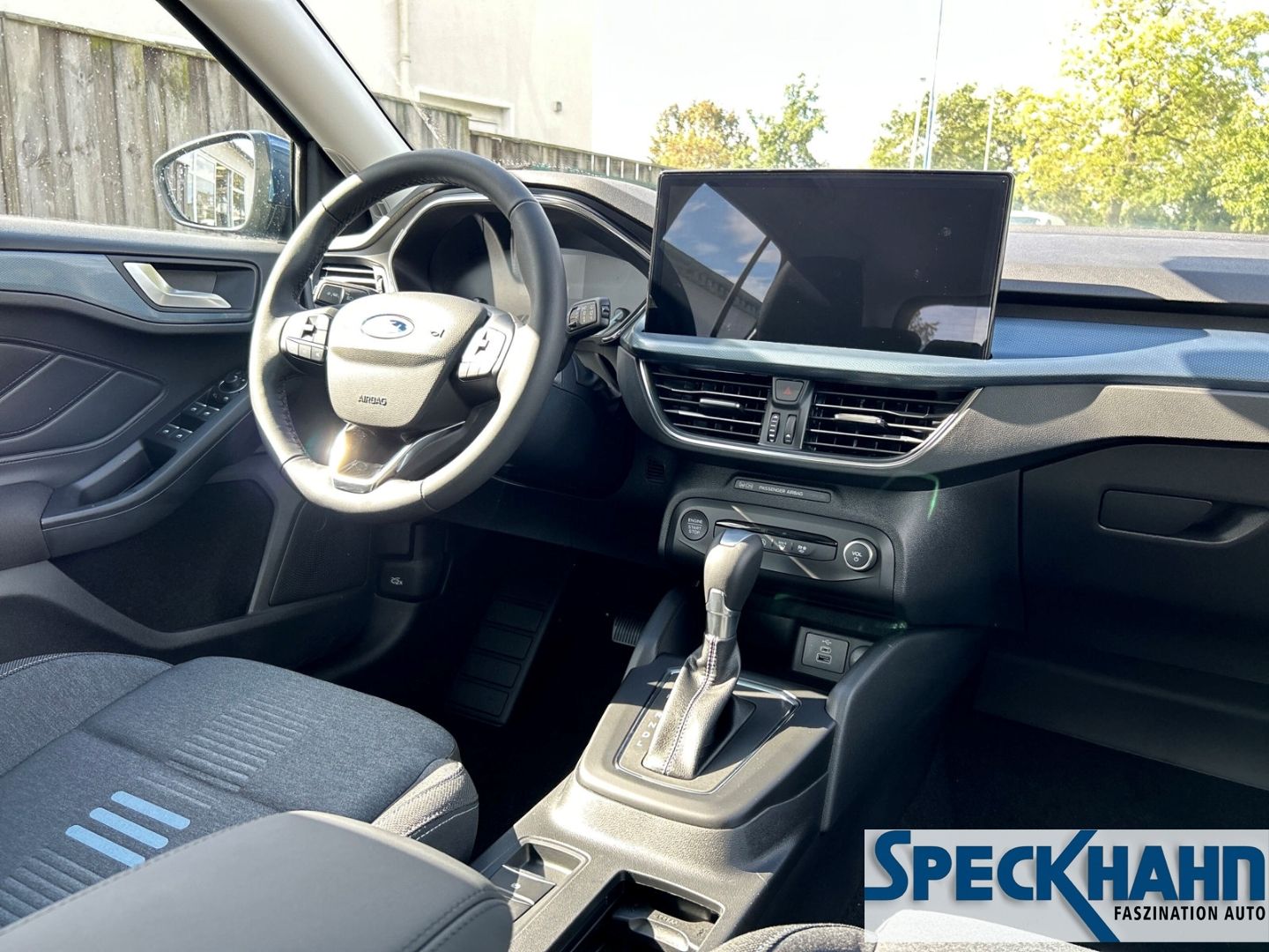 Ford Focus Turnier Active - Bild 12 von 15