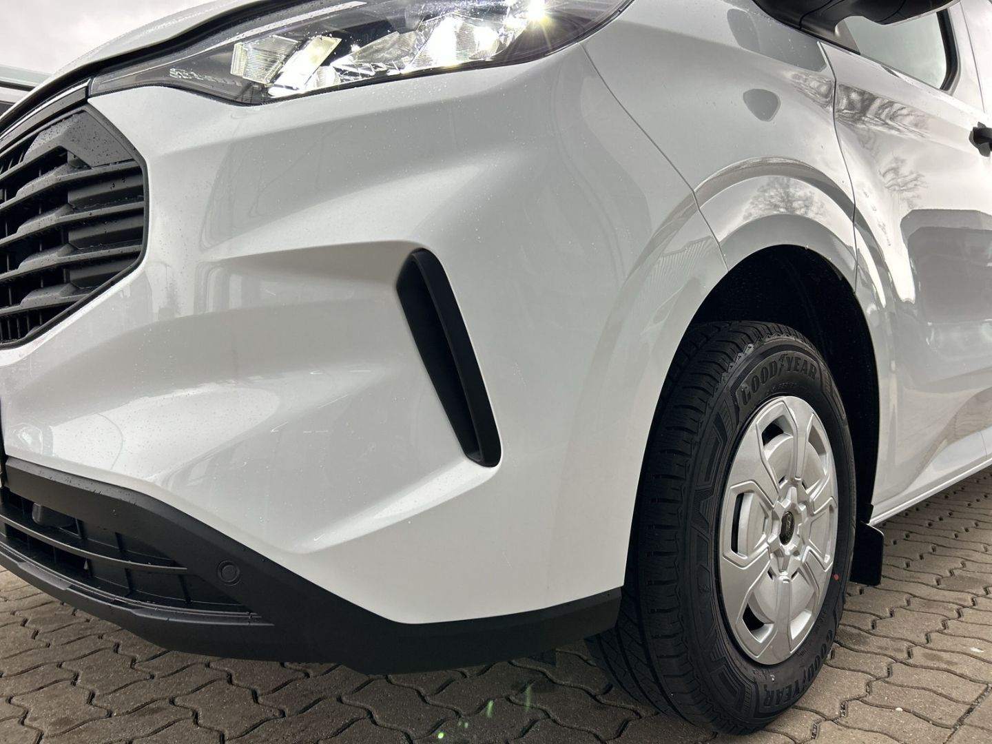 Ford Transit Custom - Bild 7 von 15