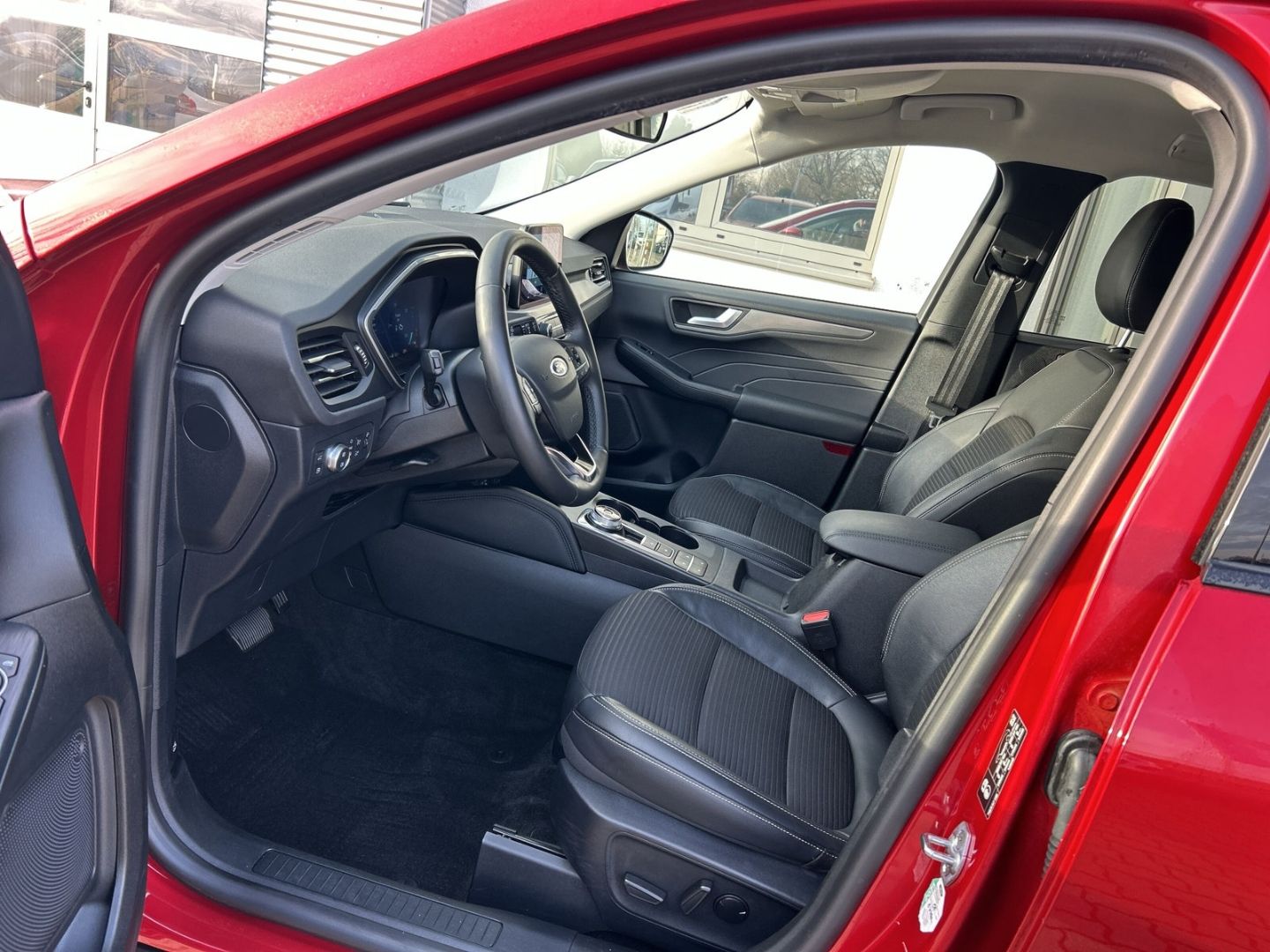 Ford Kuga Plug-In Hybrid Titanium X -AHK schwenkbar-Fahrassistenzpaket-Winterpaket- - Bild 10 von 20