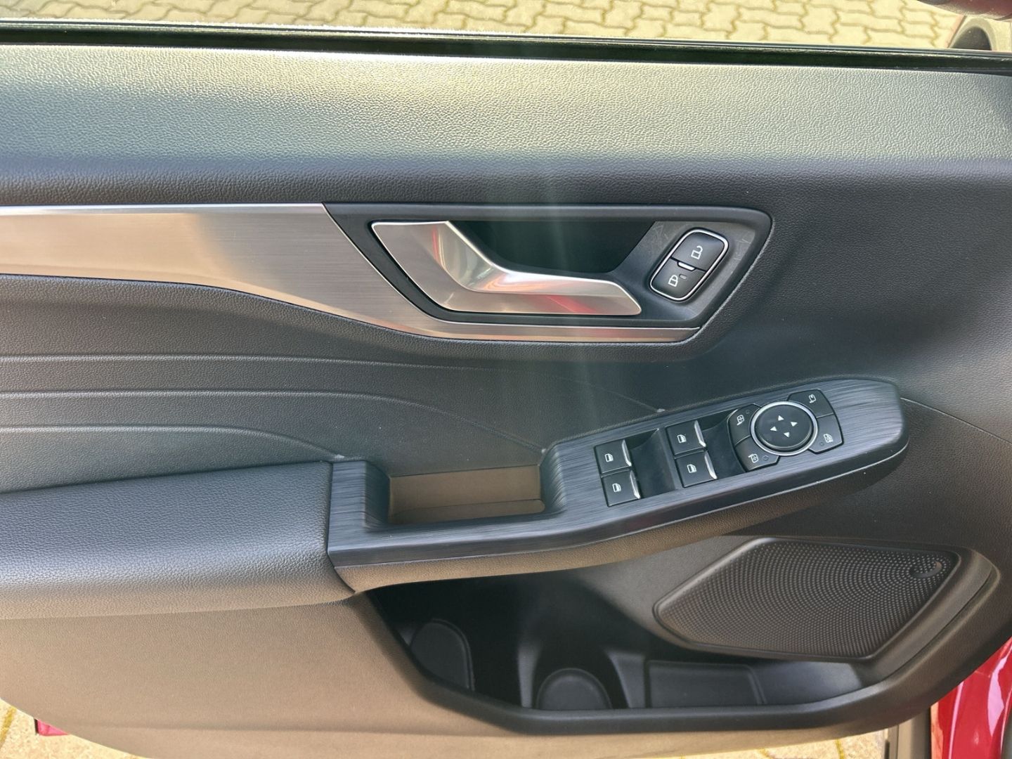 Ford Kuga Plug-In Hybrid Titanium X -AHK schwenkbar-Fahrassistenzpaket-Winterpaket- - Bild 20 von 20