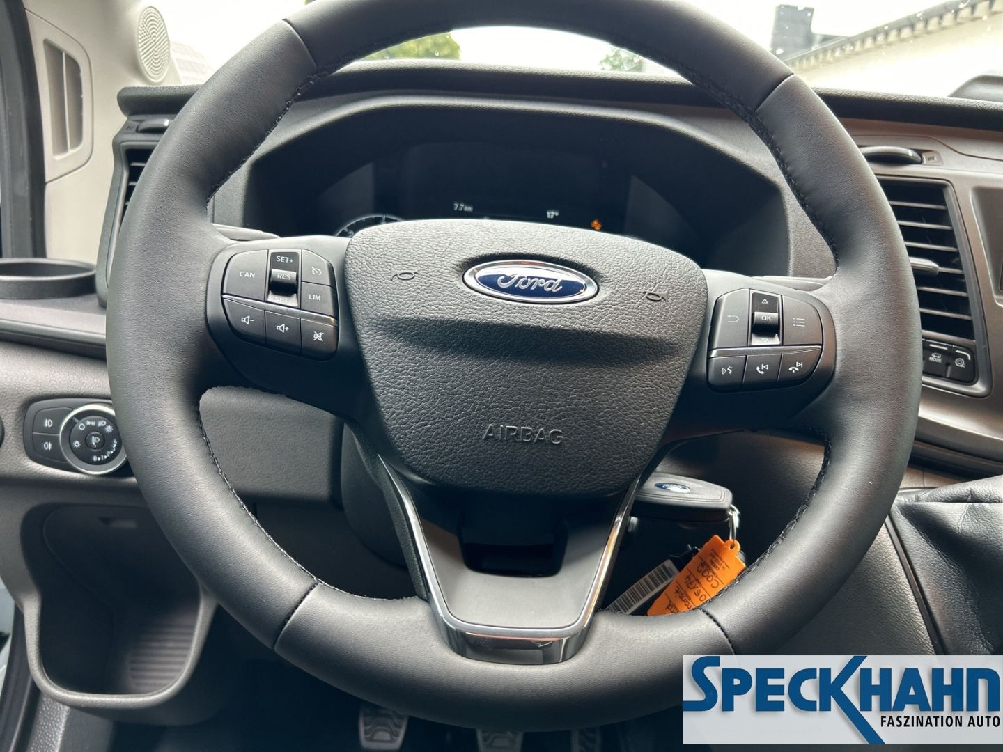 Ford Transit Kasten - Bild 15 von 15
