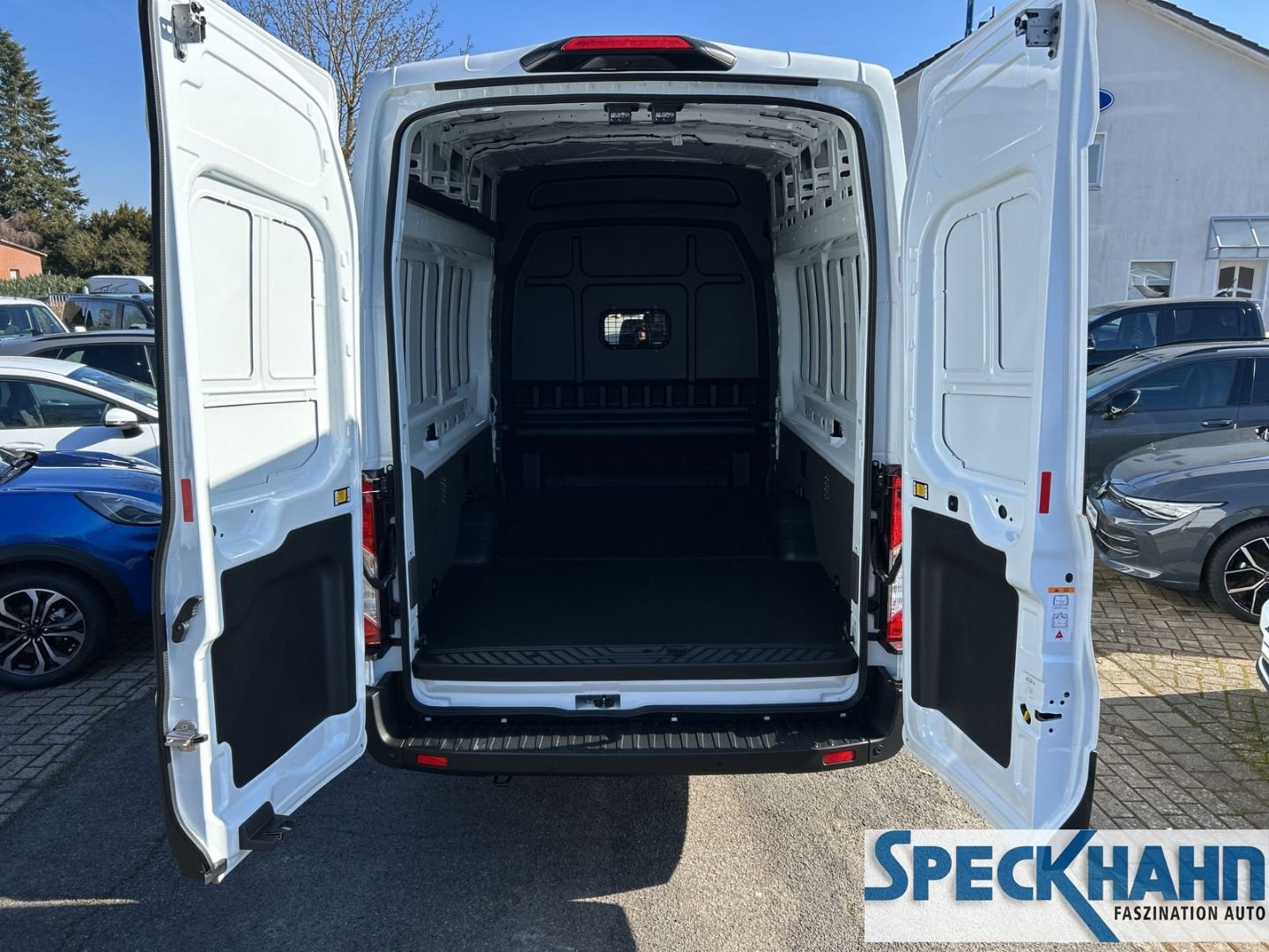 Ford Transit Kasten 350 L4 Trend 2.0 TDCi Doka Kamera PDCv+h - Bild 9 von 20