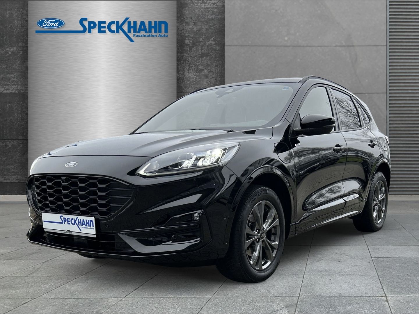 Ford Kuga Plug-In Hybrid ST-Line X Navi digitales Cockpit Soundsystem B&O LED ACC el.Heckklappe - Bild 1 von 20